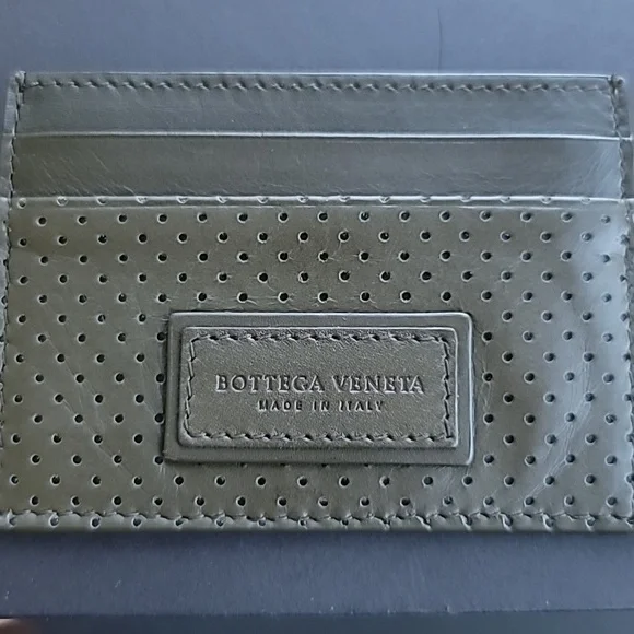 EUC Bottega Veneta Card Holder - Picture 4 of 7